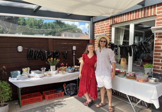 Alzheimer Hamburg | Spenden statt Geschenke: Wie ein Geburtstag Unterstützung für Menschen mit Demenz  ...